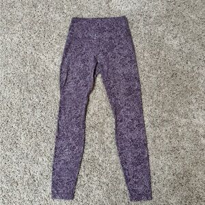 Lulu size 6 leggings